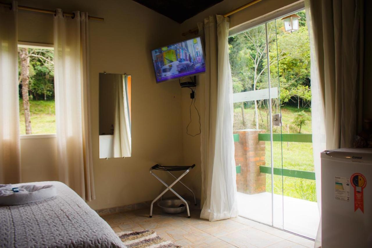 Pousada Quinta do Barao Conceição do Ibitipoca Quarto foto